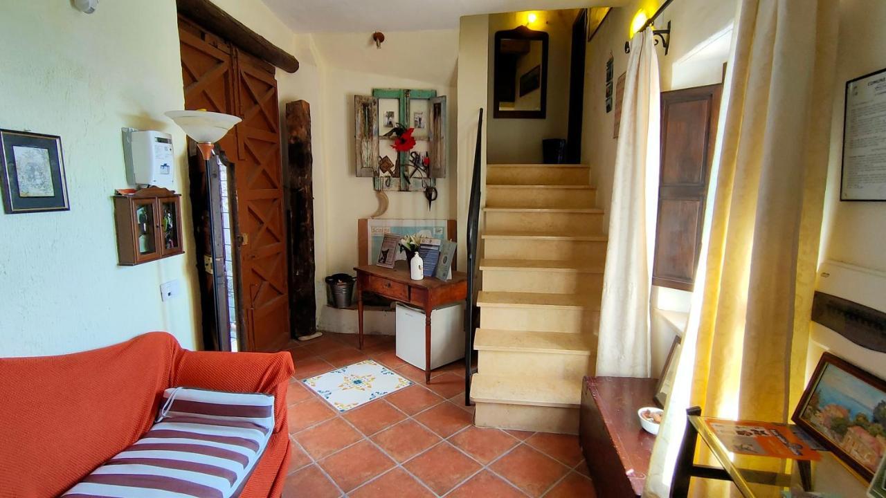 B&B Lavinium Scalea Exterior photo